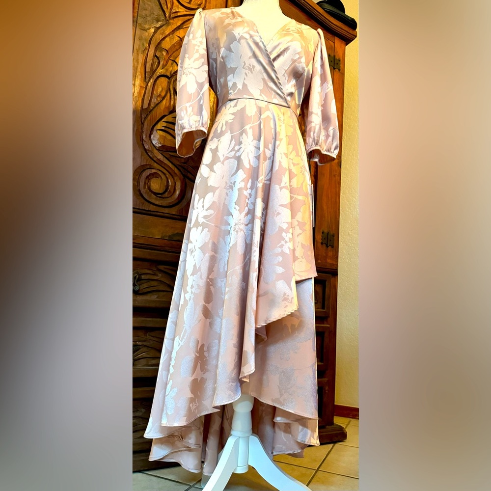 Calvin Klein rose gold dress size 8